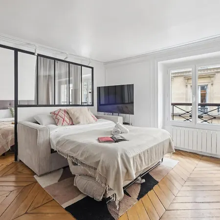Appartamento Bnbnook - Bright 1br By Louvre & Tuileries Gardens